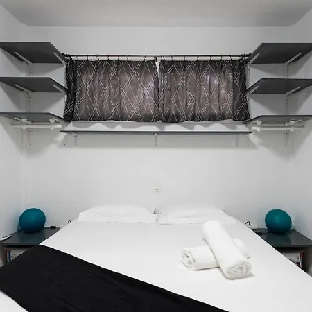 Appartement Modern With Terrace In Antigua