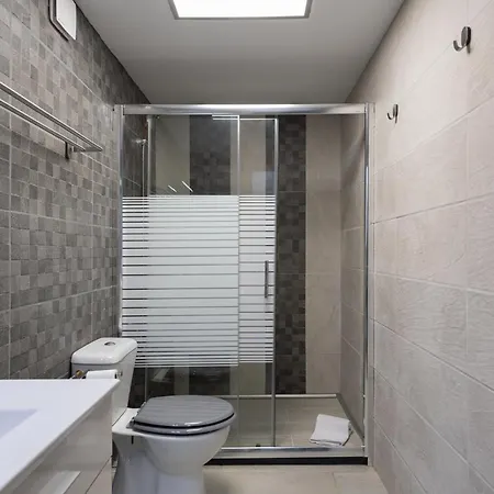 Lejlighed Modern With Terrace In Antigua